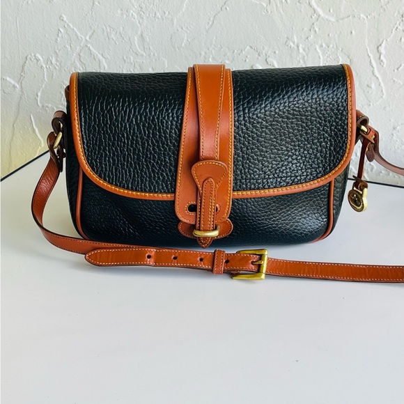 VINTAGE ALL WEATHER LEATHER LARGE EQUESTRIAN BAG BLACK TAN TRIM - Picture 3 of 13